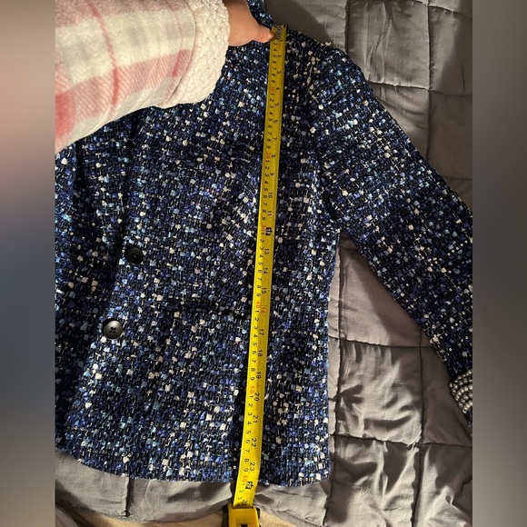 New - Joan Rivers Sparkling blue and white blazer. Never worn. - Picture 11 of 11